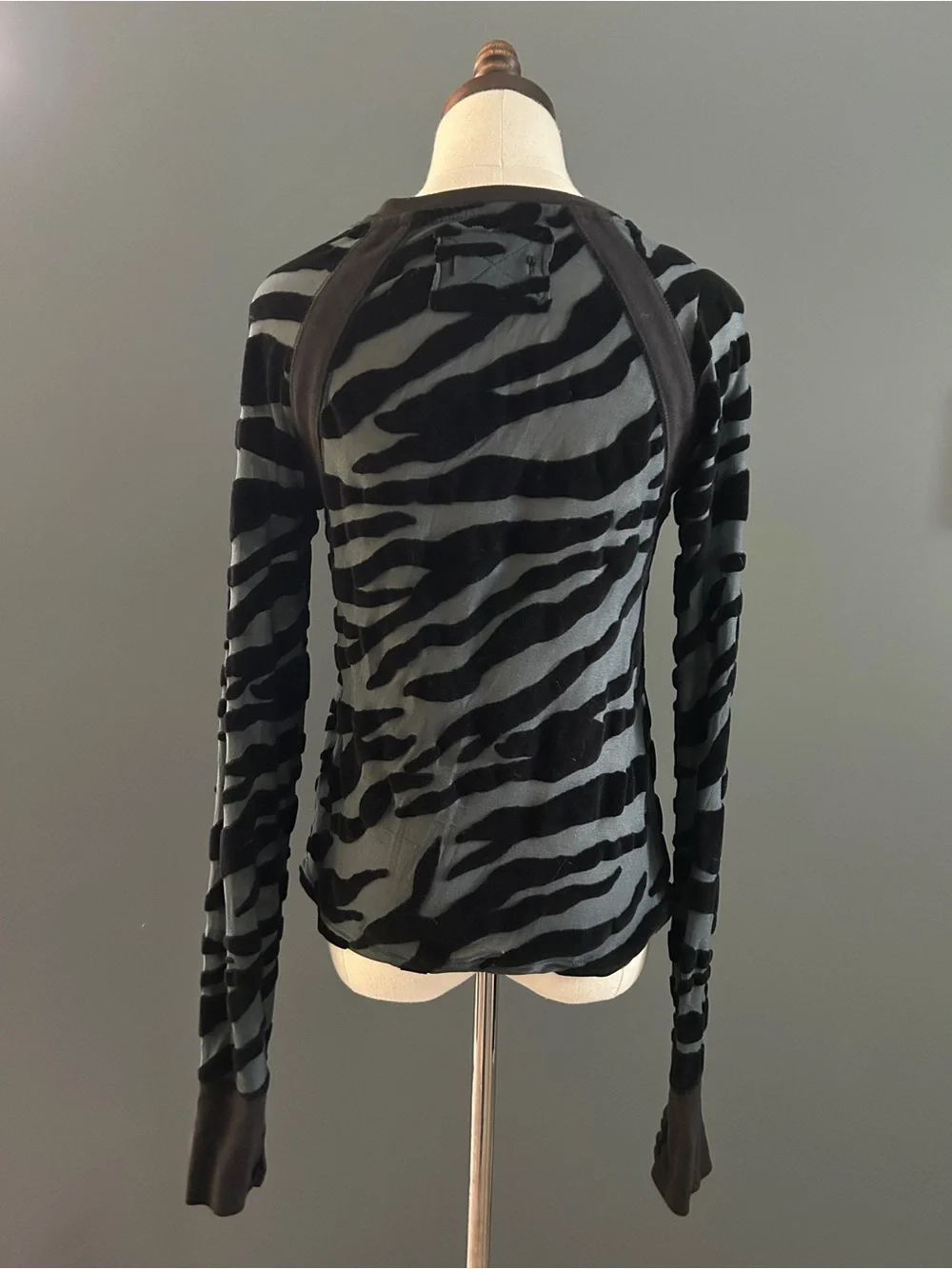 Free People We The Free So Lush Burnout Velvet Top - Picture 13 of 15